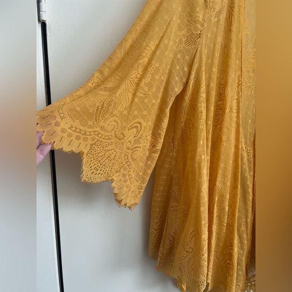 FRANCESCAS Golden, flowy duster - Picture 4 of 6